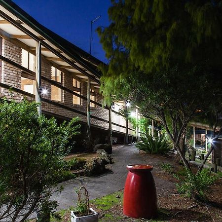 Farnham Court Motel And Restaurant Morwell Exterior foto